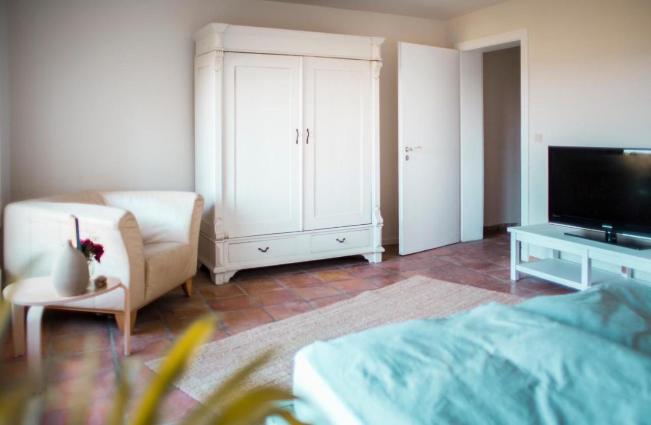 Bed & Breakfast Unter Den Linden Hungen Exterior foto